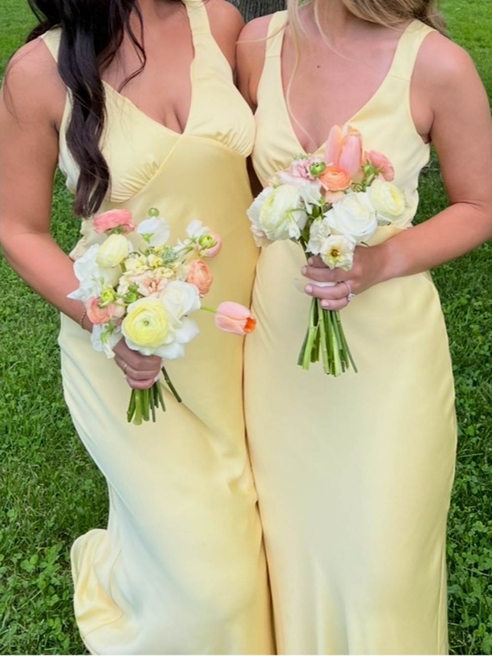 Park & Fifth Pale Yellow V-Neck Maxi Dress - Picture 3 of 5